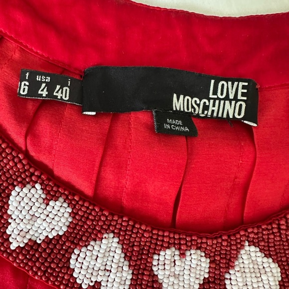Moschino beaded heart Embellished Top with bib collar satin fabric with size 4 - Picture 3 of 6